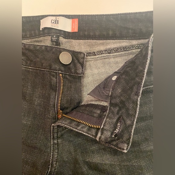 Cabi Slim Boyfriend Distressed Jeans Size 2 - Picture 7 of 9